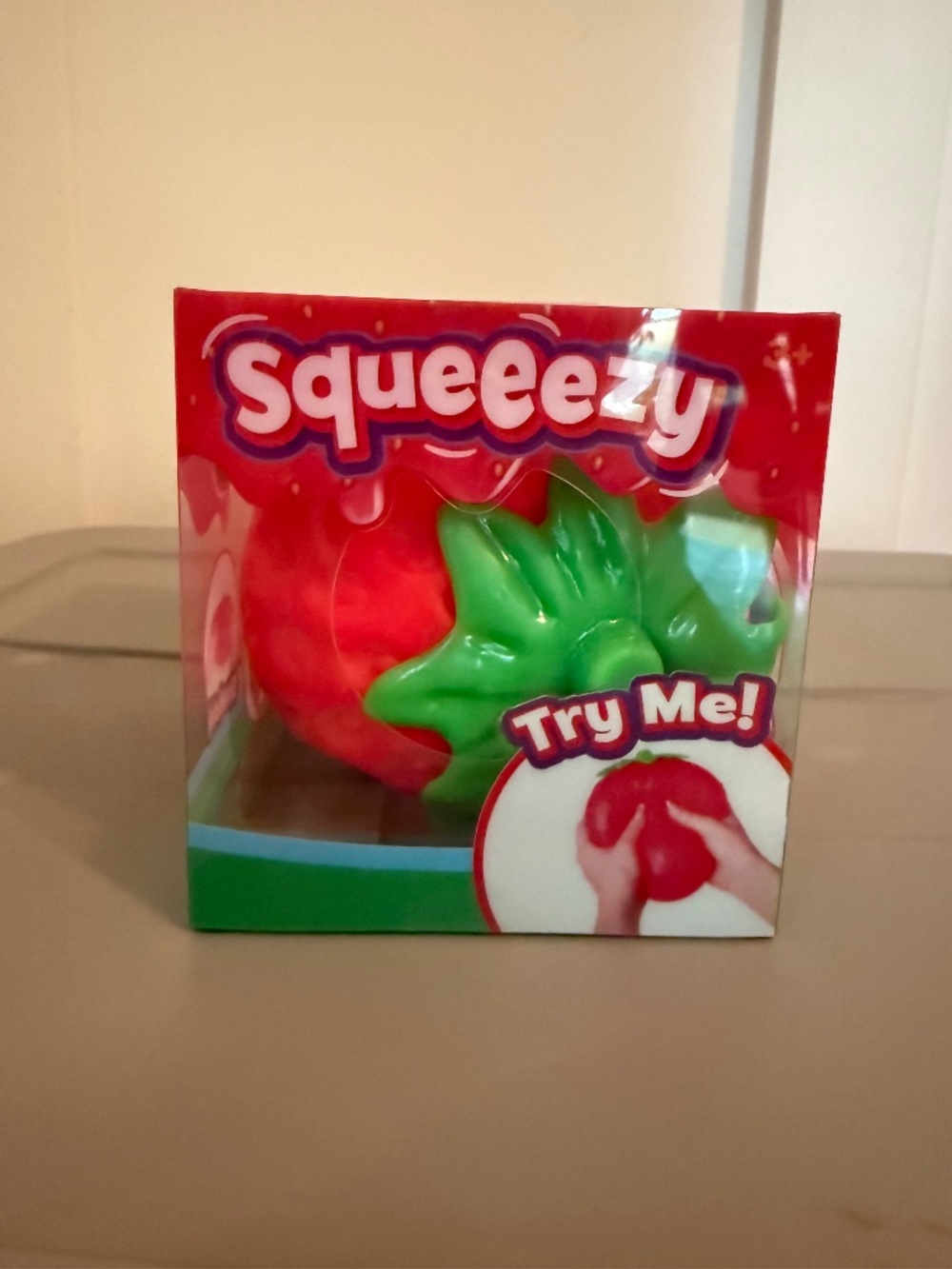 New Sunny Days Jumbo Squeezy Strawberry